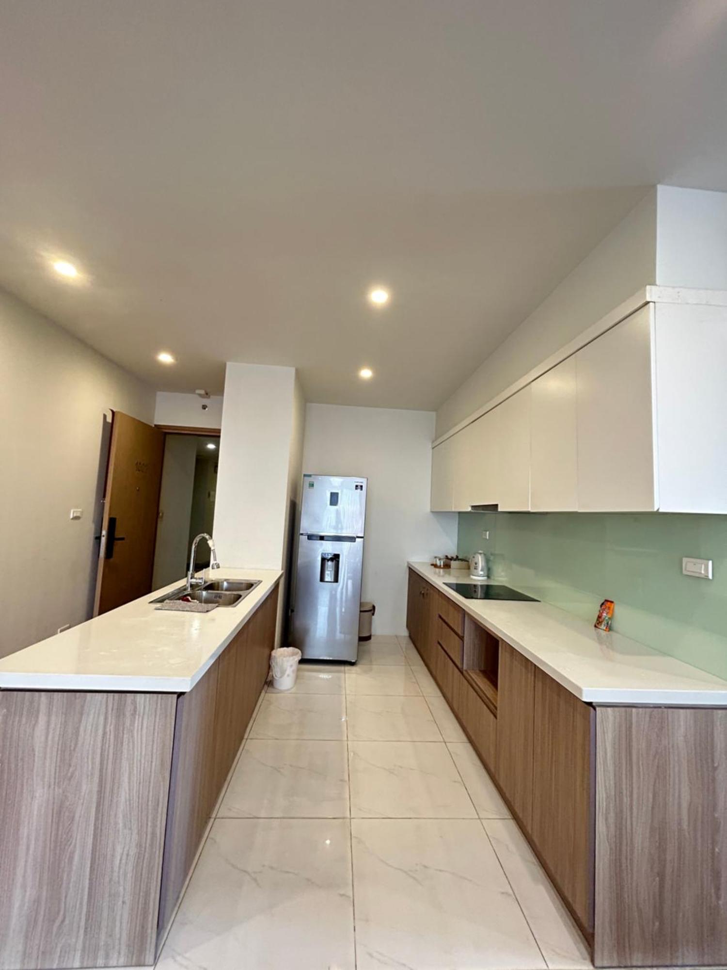 Sunday Premium Apartment Ha Long Buitenkant foto